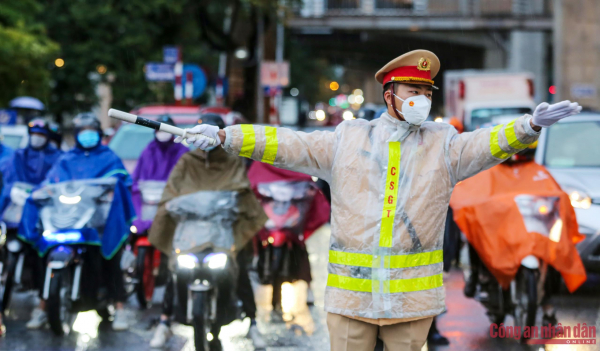 Hà Nội mưa nhỏ vài nơi, Tây Nguyên và Nam Bộ trời nắng to -0