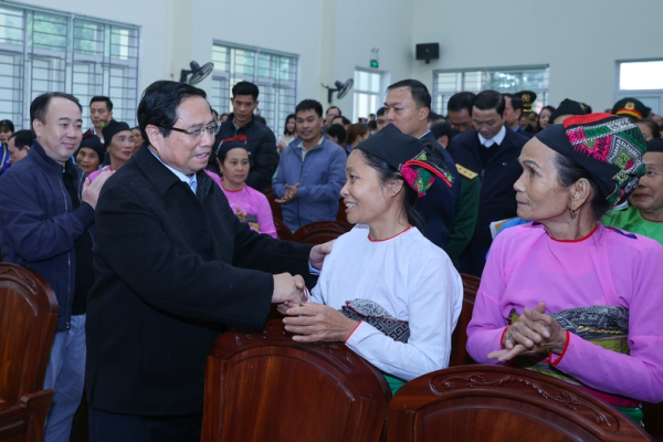 Thủ tướng: Thanh Hóa phấn đấu là cực tăng trưởng của miền Bắc và cả nước -0