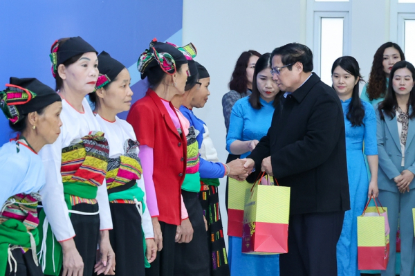 Thủ tướng: Thanh Hóa phấn đấu là cực tăng trưởng của miền Bắc và cả nước -0