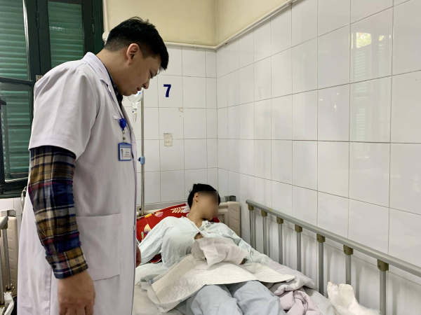 Đau lòng do tai nạn pháo nổ ngày Tết -0