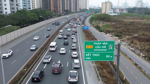 Trật tự an toàn giao thông 9 ngày nghỉ lễ: Số vụ tai nạn giảm mạnh, không có ùn tắc kéo dài -0