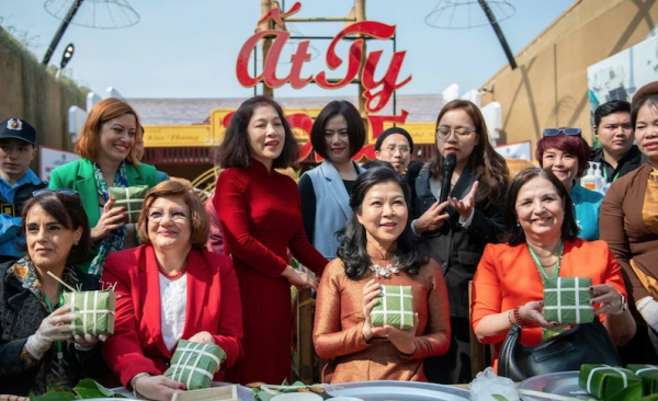 Vietnamese Traditional New Year – A celebration of love and connection -0