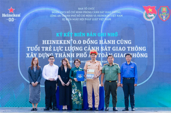 Giảm vi phạm nồng độ cồn so với cùng kỳ, tinh thần “Uống có trách nhiệm” được nâng cao rõ rệ -0