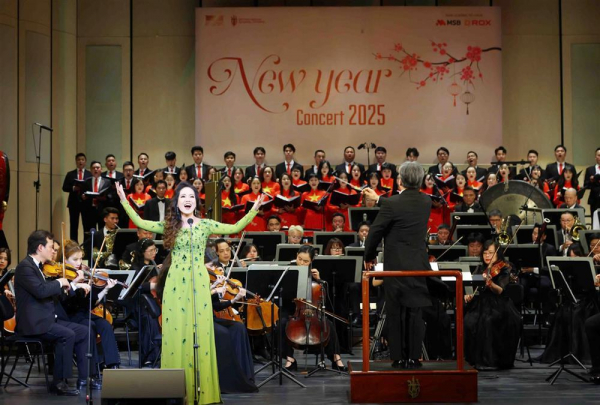 New Year Welcoming Concert 2025 takes place at Ho Guom Opera House -0