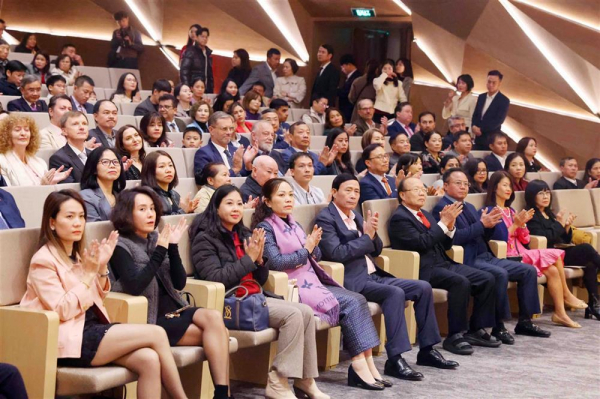 New Year Welcoming Concert 2025 takes place at Ho Guom Opera House -0