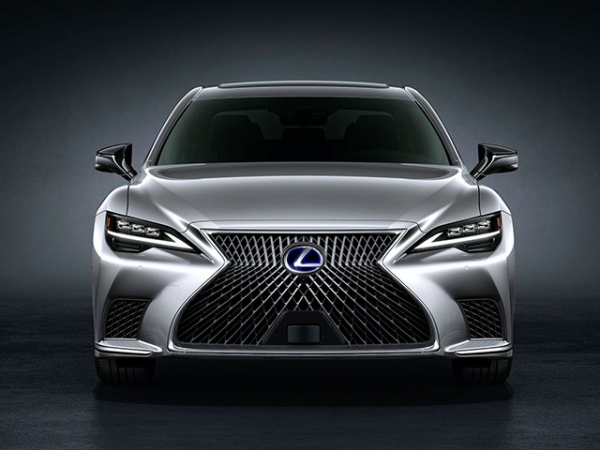 2.386 xe sang Lexus gặp lỗi về đèn -0