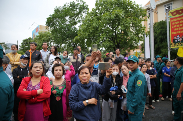 857 công dân TP Hồ Chí Minh lên đường nhập ngũ về các đơn vị Quân đội và Công an  -1