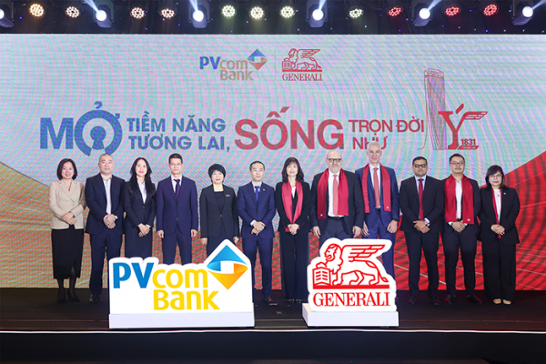 PVcomBank và Generali Việt Nam ký kết hợp tác độc quyền phân phối bảo hiểm -0