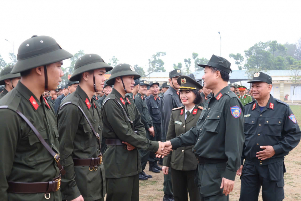 Khai giảng khoá huấn luyện 775 công dân thực hiện nghĩa vụ tham gia CAND  -0