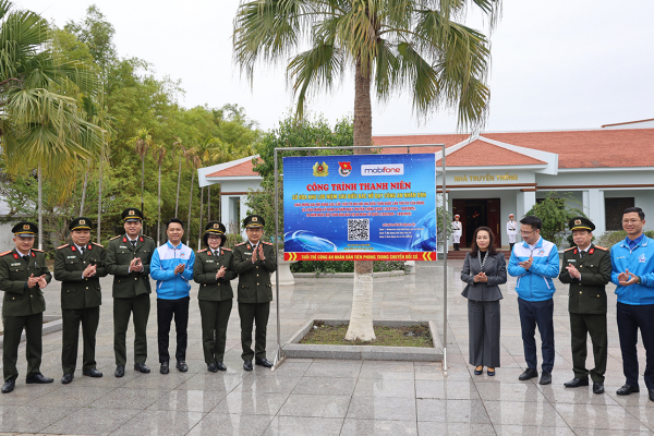 Hơn 1.000 đoàn viên, thanh niên CAND tham gia Lễ ra quân Tháng thanh niên 2025 -0