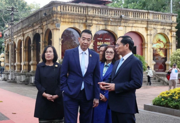 Hai Bộ trưởng Ngoại giao Việt Nam, Thái Lan thăm Hoàng thành Thăng Long -0