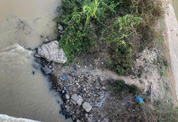 Đi thả cá phóng sinh, người đàn ông trượt chân rơi xuống sông mất tích -0