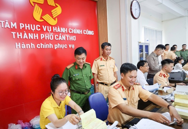 Công an các tỉnh, thành Tây Nam bộ sẵn sàng tiếp nhận nhiệm vụ sát hạch và cấp đổi GPLX -0
