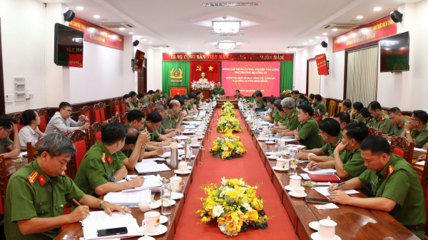 Thứ trưởng Nguyễn Văn Long kiểm tra công tác Công an tại Bình Dương và Bình Phước -0