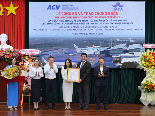 Ngành hàng không Việt Nam lại nhận thêm chứng nhận an toàn quốc tế -0