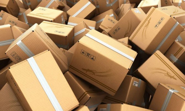 Thu gần 50 tỷ đồng sau hơn 1 tuần đánh thuế hàng dưới 1 triệu đồng -0