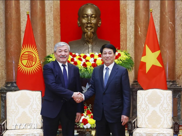 Chủ tịch nước tiếp Thủ tướng Kyrgyzstan: Mở ra trang mới cho quan hệ hai nước -0