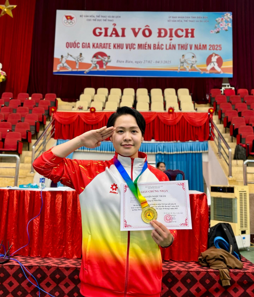 Những bông hoa của Thể thao CAND -0