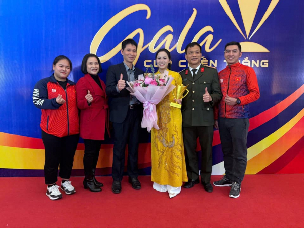 Những bông hoa của Thể thao CAND -0