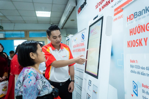Giảm tải bệnh viện, khám chữa bệnh tiện lợi hơn với Kiosk thông minh HDBank -2