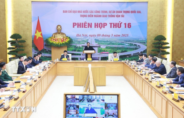 'Không để tình trạng mỏ vật liệu giao cho tư nhân sau đó Nhà nước phải mua lại' -0