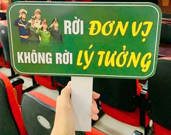 Cảm xúc ngày chia tay Công an huyện -0