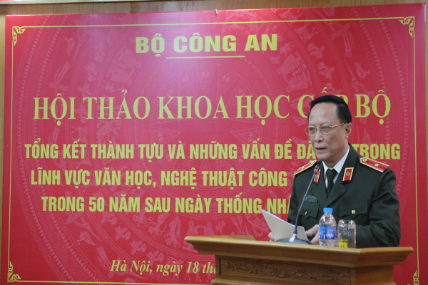 Làm sáng tỏ các thành tựu và vấn đề của văn học nghệ thuật CAND sau nửa thế kỷ -0