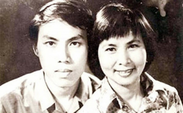 nhà tho xuân quynhf t%3fng là ni%3fm c%3fm h%3fng thi ca c%3fa nhà tho luu quang vu.jpg -0