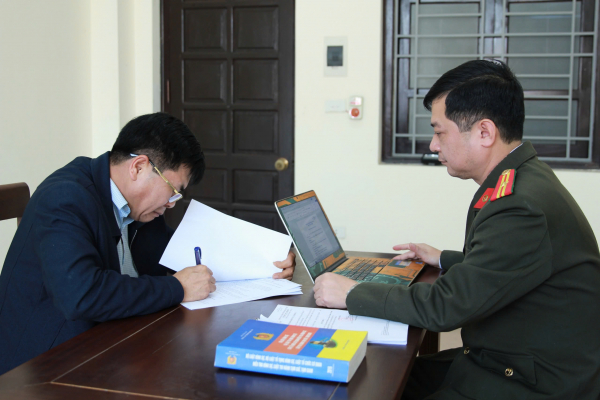 Vụ gian lận tuổi cầu thủ trẻ Sông Lam Nghệ An: Khởi tố hai đối tượng -0