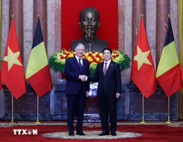 Việt Nam luôn coi trọng và mong muốn tăng cường hợp tác nhiều mặt với Bỉ -0
