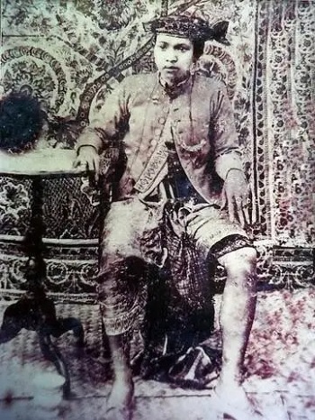 Vasily Malygin -  người phát động khởi nghĩa ở Indonesia -0