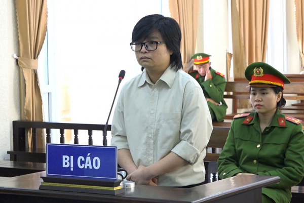 Phạm 3 tội, 1 bị cáo bị phạt 18 năm tù -0