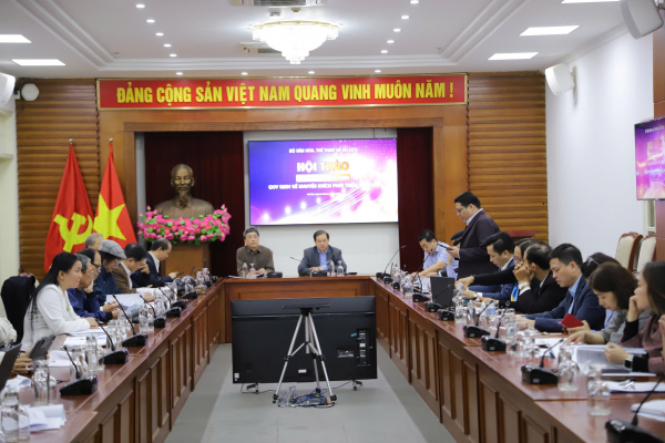 Xây dựng hành lang pháp lý để khuyến khích phát triển văn học -0