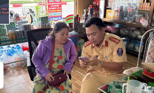 Nhiều hiệu quả tích cực từ chương trình “Cuối tuần đồng hành cùng Công an cơ sở” -1