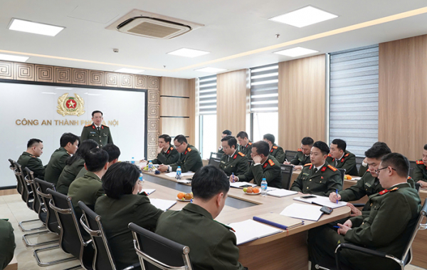 Tuyến đầu thầm lặng giữ vững an ninh Thủ đô -0