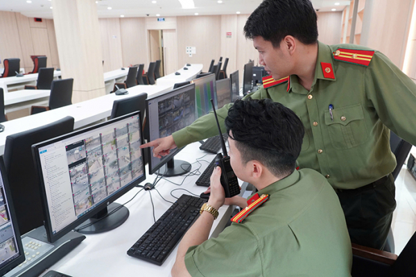 Tuyến đầu thầm lặng giữ vững an ninh Thủ đô -0