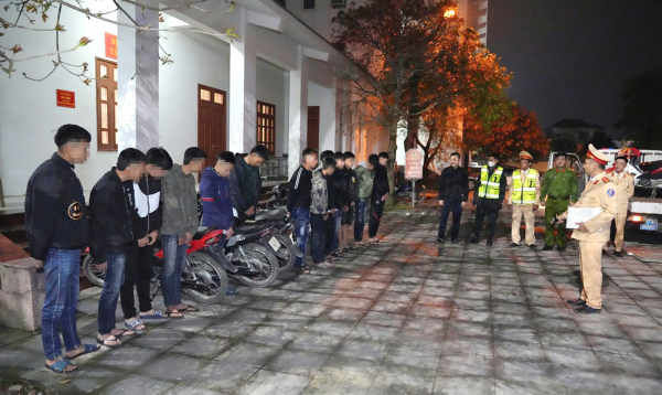 Tổ công tác 373 - “Cú đấm thép”  -0