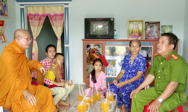 Để đồng bào Khmer Bạc Liêu đón Tết cổ truyền vui tươi, đầm ấm -0