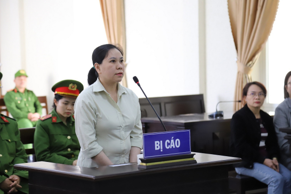 Nhân viên kế toán Chi cục thi hành án dân sự lãnh 18 năm tù về tội lừa đảo -0