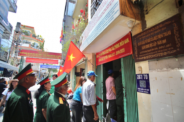 Những người làm nên Đại thắng mùa Xuân 1975 xúc động trước tình cảm tri ân của TP Hồ Chí Minh -1