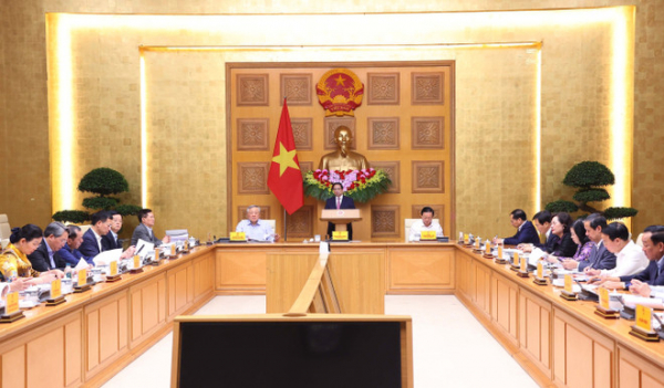 PM urges swift, efficient reorganisation of local administrative units -0