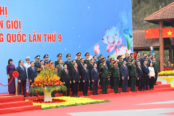 Bộ trưởng Phan Văn Giang hội đàm với Bộ trưởng Đổng Quân -0