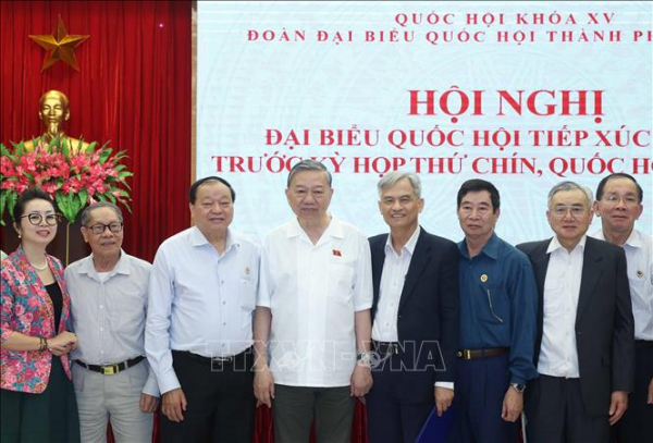 Tổng Bí thư Tô Lâm chia sẻ với cử tri về 3 nhiệm vụ trọng tâm quan trọng của đất nước -0
