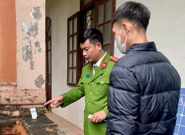 Để “chặn cung”, trước hết phải “giảm cầu” -0