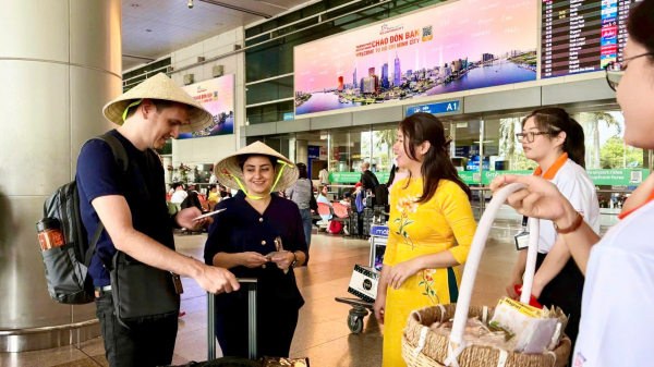 Nhiều tour du lịch kỷ niệm 50 năm Giải phóng miền Nam, thống nhất đất nước -0