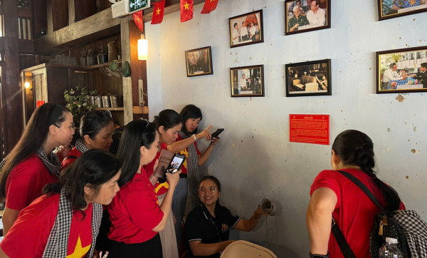 Nhiều tour du lịch kỷ niệm 50 năm Giải phóng miền Nam, thống nhất đất nước -0