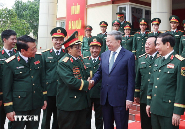 Tổng Bí thư: Binh chủng Tăng thiết giáp phải xứng đáng là lực lượng đột kích mạnh -0