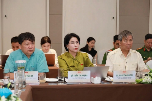 Ứng dụng VNeID trong khám chữa bệnh, ngăn chặn thuốc giả khi mua trực tuyến -0