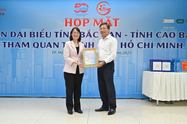 Agribank tri ân các cán bộ, chiến sĩ trực tiếp tham gia làm nên Đại thắng mùa Xuân 1975 -1
