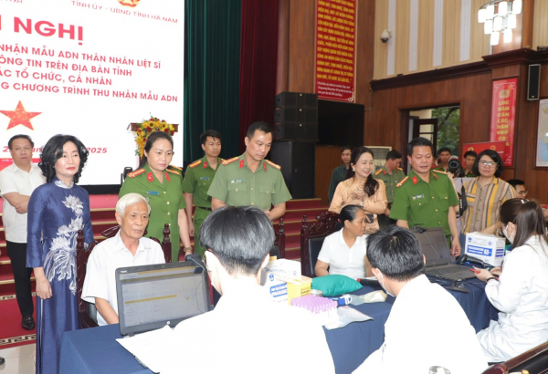 Tỉnh Hà Nam triển khai cao điểm  thu nhận mẫu ADN thân nhân các liệt sĩ  chưa xác định được danh tính -0